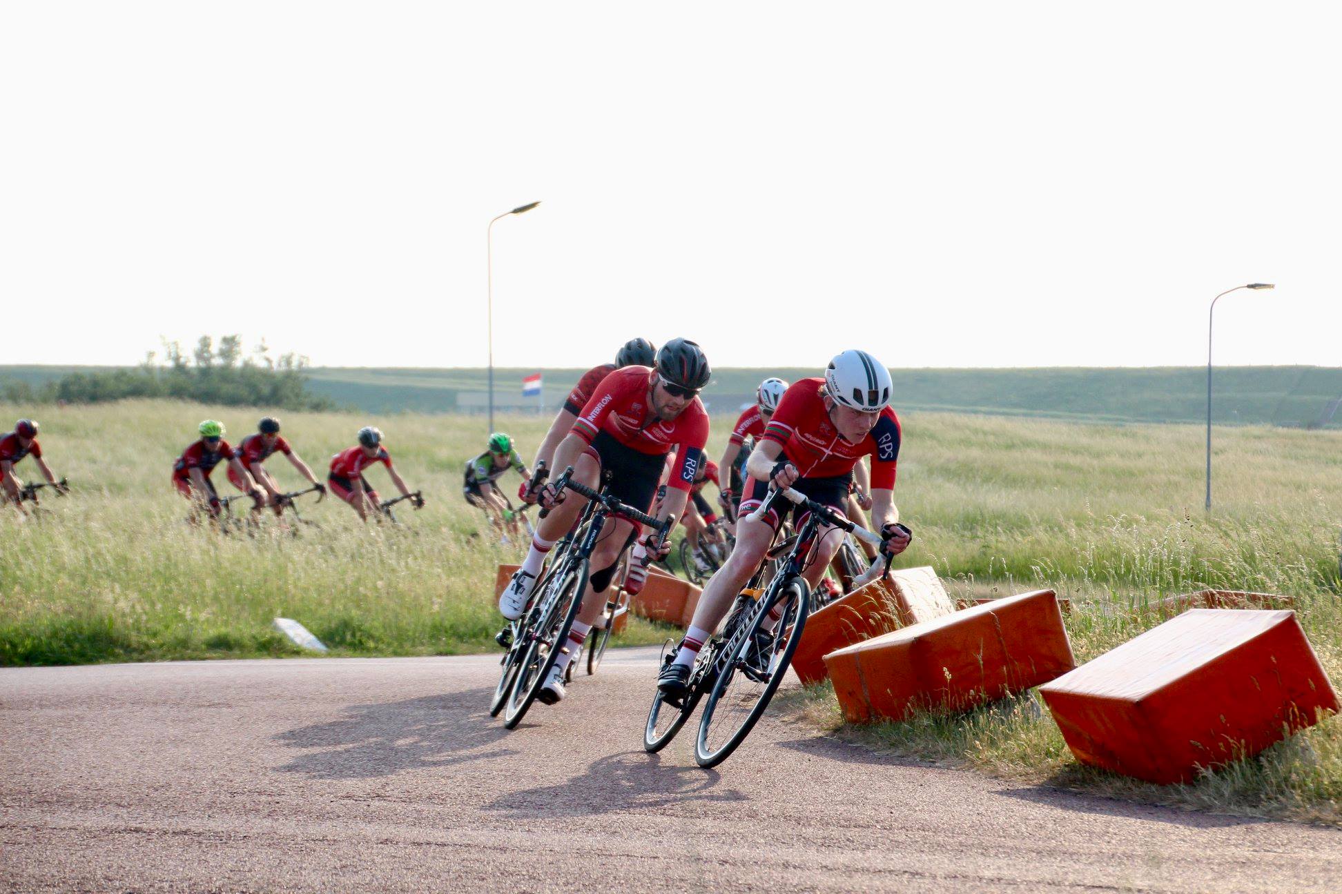 Terugblik wedstrijdmaand mei: Klein Verzet coureurs goed op dreef!
